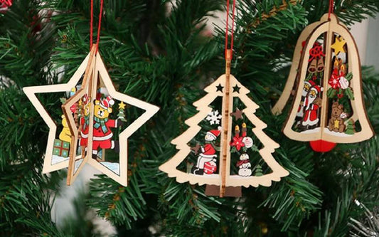 Christbaumschmuck-Set, das die Vielfalt der Motive Stern, Herz, Glocke, Tannenbaum und Geschenk präsentiert.