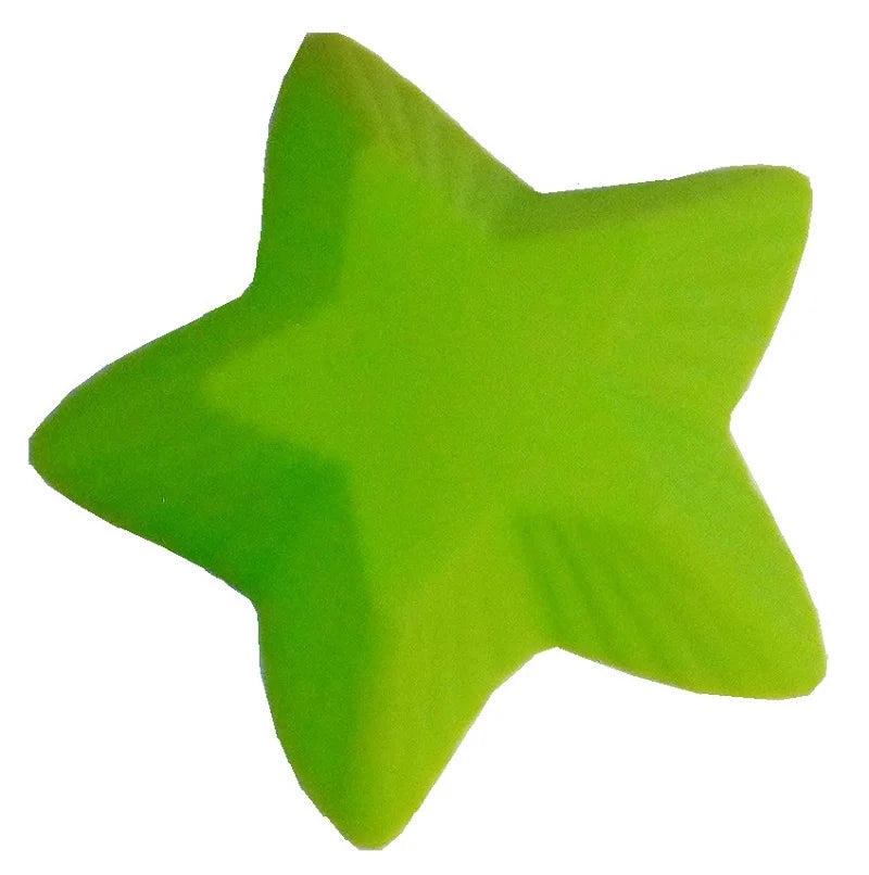 Einzelner grüner Silikonstern, der seine Hitzebeständigkeit für Backofenanwendungen unterstreicht.