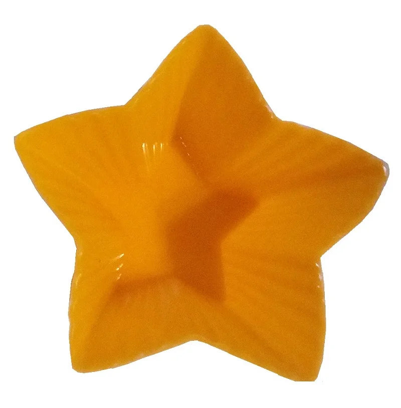 Wiederverwendbare Stern-Muffinförmchen aus BPA-freiem Silikon, eine umweltfreundliche Backoption.