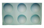 Grosse Silikon Backform (29.5 x 17 cm) in Türkis mit 6 Halbkugel Mulden (Ø 7 cm).