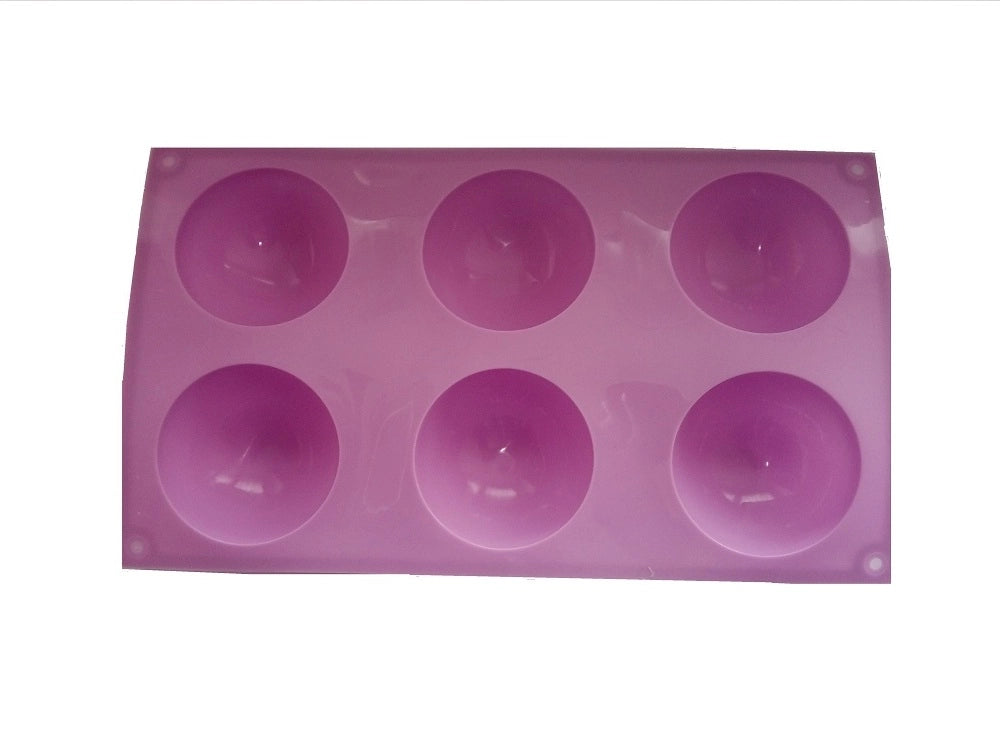 Backform aus stabilem, hochwertigem, lebensmittelechtem Silikon in Halbkugelform.