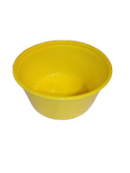 Strandspielzeug Set mit Förmchen und Eimer am Strand